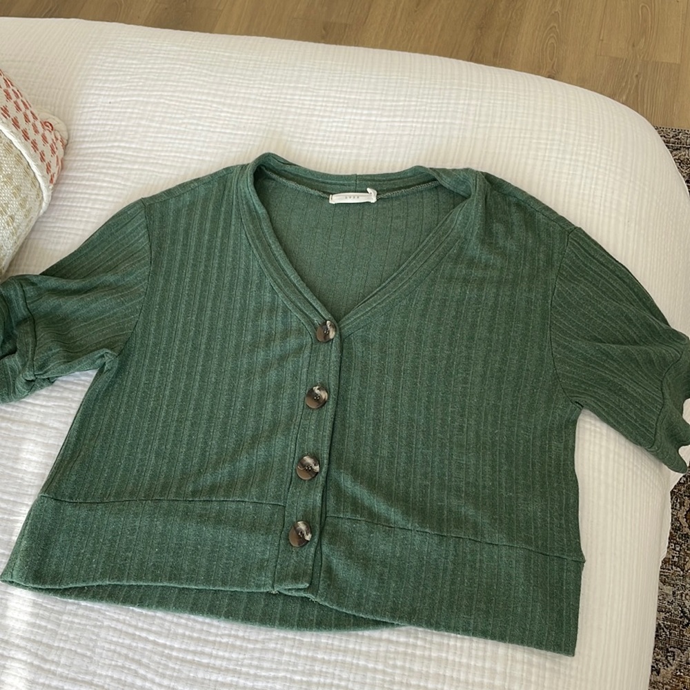 Lush xs green button top
